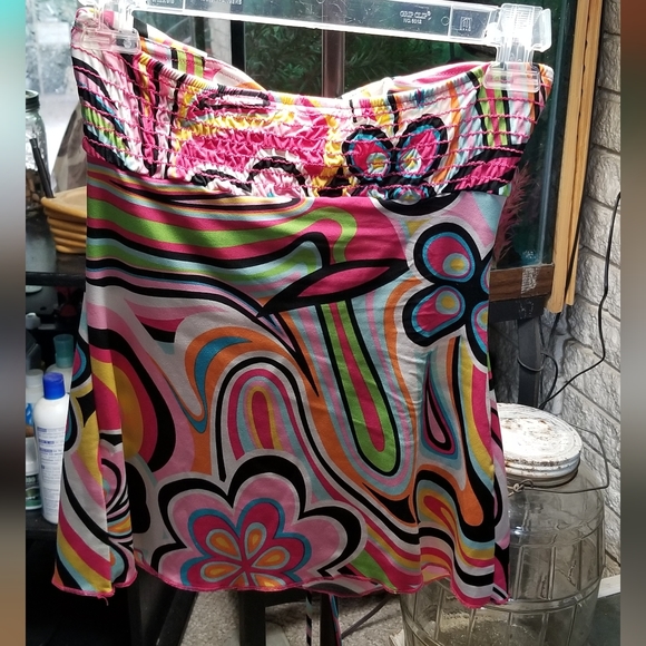 No Boundaries Tank Top - Picture 2 of 2